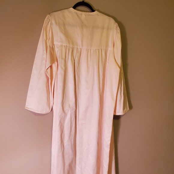 NEW - Never Been Worn - Miss Elaine housecoat - Super soft - Light Pink XL - Picture 7 of 7
